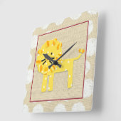 Gele leeuw met witte pooldots vierkante klok (Hoek)