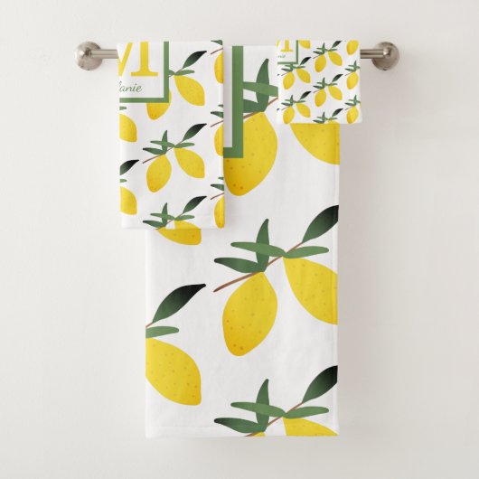 Gele Lemon Citrus Monogram Bad Handdoek (Insitu)