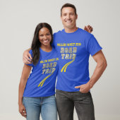 Gele lijnen op de weg met speciale wegenkaart t-shirt (Unisex)