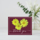 Gele madeliefjes Kleurrijke wijn achtergrond Dank  Briefkaart (Staand voorkant)