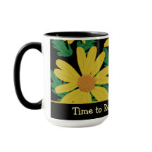 Gele madeliefjes met groene bladeren