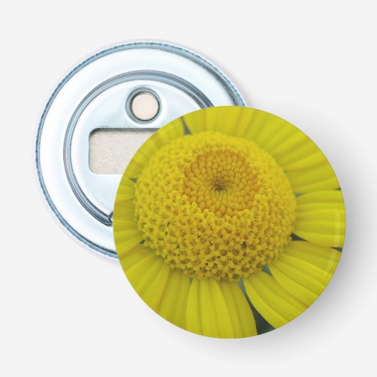 gele marguerite button flesopener (Voorkant)