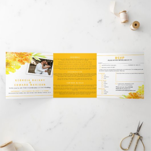 Gele marigold waterverf drieluik uitnodiging (Binnen)