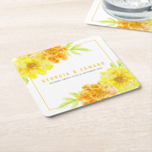 Gele marigoldbloembruiloft kartonnen onderzetters (Schuin)