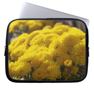 Gele mariniers basken in zonlicht laptop sleeve