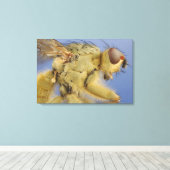 Gele mestvlieg canvas afdruk (Insitu (Houten vloer))