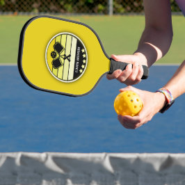 Gele mosterd gepersonaliseerd pickleball paddle