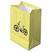 Gele Motor Fietsillustratie Medium Cadeauzakje (Voorkant Gekanteld)