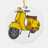 Gele motorscooter keramisch ornament (Voorkant)