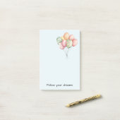 Gele narcissen bloemen perzik lint post-it® notes (Op bureau)