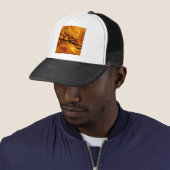 Gele Oranje-Barbed Wire Fugue Trucker Pet (In situ)