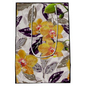 Gele oranje orchideeën. medium cadeauzakje (Achterkant)