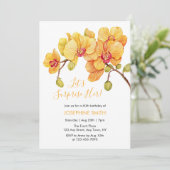 Gele Orchidee Bloesem Verrassing Verjaardag Kaart (Staand voorkant)
