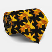 Gele orchidee stropdas (Opgerold)