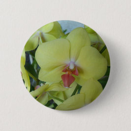 Gele orchideeën ronde button 5,7 cm