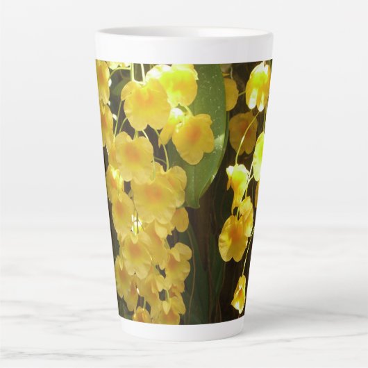 Gele Orchids Tropische Bloemen Latte Mok (Voorkant)