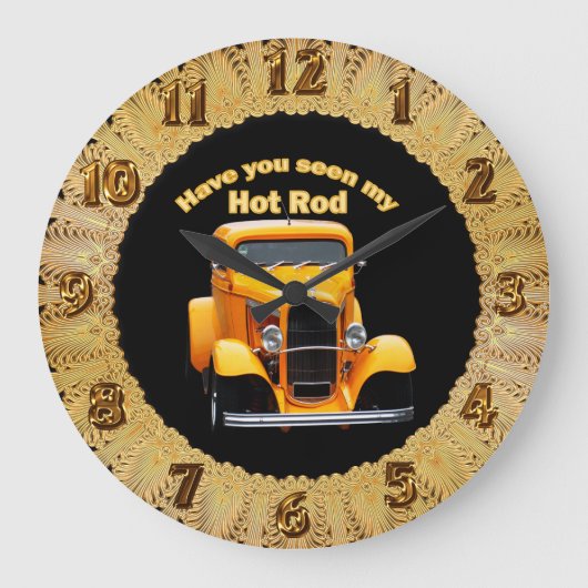 Gele oude roadster met voorruiten gehakt grote klok (Voorkant)
