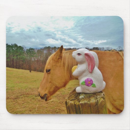 Gele paarden, lenteskonijn muismat (Voorkant)