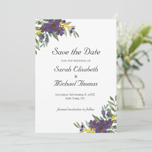 Gele Paarse Floral QR-code Weddenschap Opslaan Dat Save The Date (Staand voorkant)