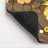 Gele pansies, vogels en vlinders muismat (Hoek)