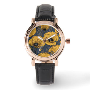 Gele papaver op zee horloge