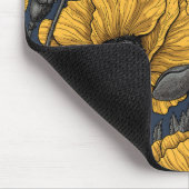 Gele papaver op zee muismat (Hoek)