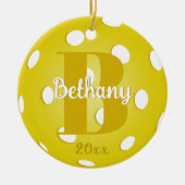 Gele Pickleball Gold Monogram Naam Keramisch Ornament (Voorkant)