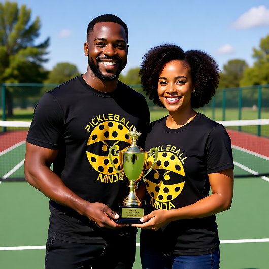 Gele Pickleball Ninja T-shirt