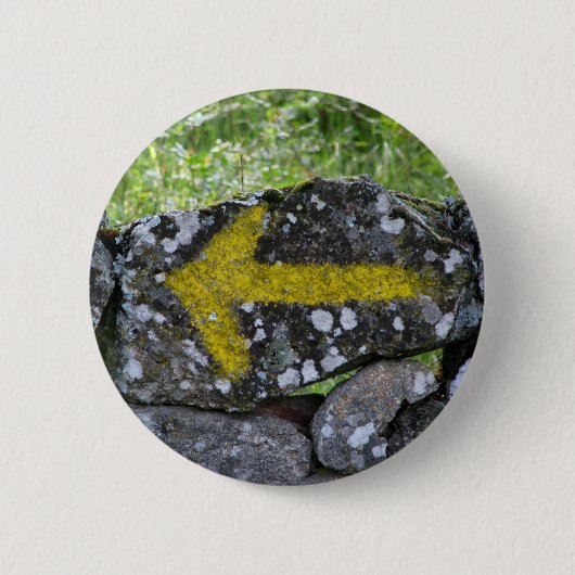 Gele Pijl op de Button van de Omheining (Voorkant)