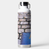 Gele pijl waterfles (Voorkant)