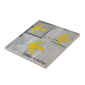 Gele pijlen Camino Tile Tegeltje (Zijkant)