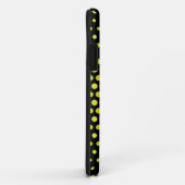 Gele pooldots op zwart Case-Mate iPhone case (Achterkant/rechts)