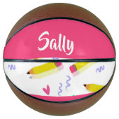 Gele potloden en schubbels op wit basketbal (Voorkant)