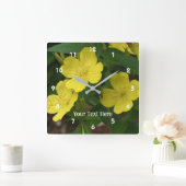 Gele Primrose Spring Flowers gepersonaliseerd Vierkante Klok (Huis)