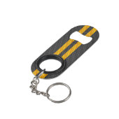 Gele racestrips koolstofvezel stijl mini flessenopener (Achterkant Gekanteld)