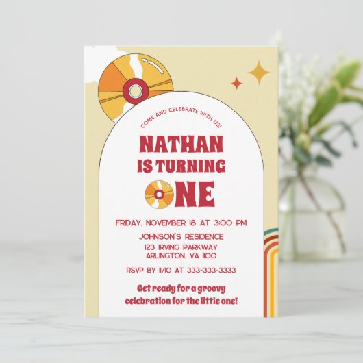 Gele Retro 1e Kids Verjaardag Groovy Party Vinyl Kaart (Staand voorkant)