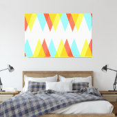 Gele, rode en kadetblauwe driehoeken canvas afdruk (Insitu (Slaapkamer))