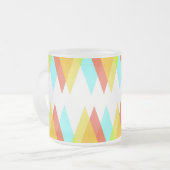 Gele, rode en kadetblauwe driehoeken matglas koffiemok (Voorkant links)