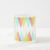 Gele, rode en kadetblauwe driehoeken matglas koffiemok (Center)
