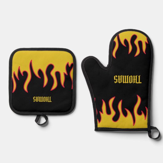 Gele, rode en zwarte lammeren, speciaal gepersonal ovenwant & pannenlap set (Voorkant)