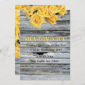 Gele roos over houten achtergrond in het Spaans Kaart (Voorkant / Achterkant)