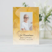 Gele Rose Bloemblaadjes Begrafenissympathie Bedankkaart (Staand voorkant)