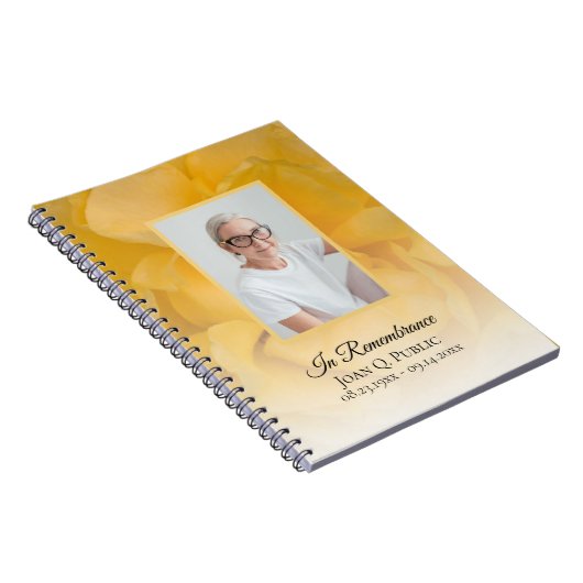 Gele Rose Bloemblaadjes Uitvaart Gastenboek Notitieboek (Rechterzijde)
