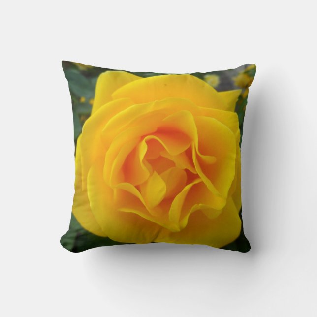 Gele Rose Kussen (Voorkant)