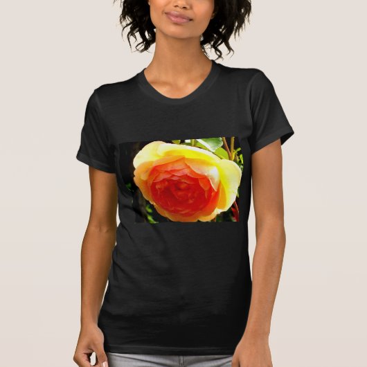 Gele Rose T-shirt (Voorkant)