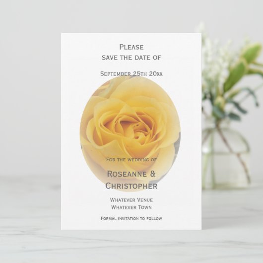 Gele Rosebud bruiloft Save The Date (Staand voorkant)