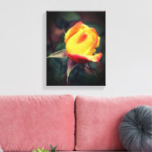 Gele rosebud met rode hooglichten canvas afdruk (Insitu (Woonkamer))