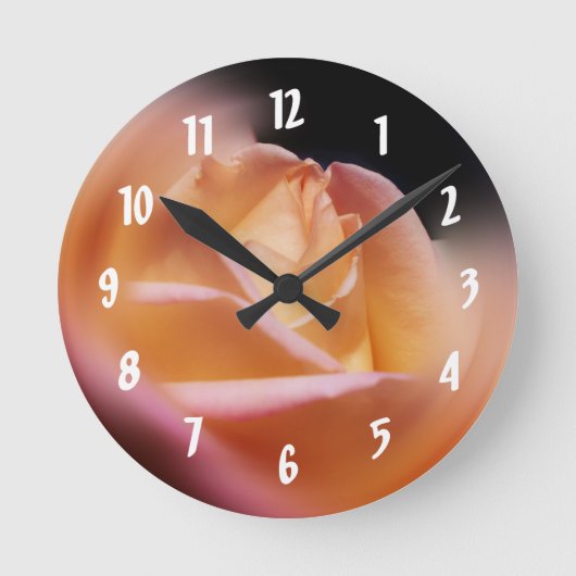 Gele rosebudventiel ronde klok (Voorkant)