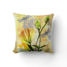 Gele rozen en libellen in de Brier