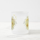 Gele rozen in een hart matglas koffiemok (Center)